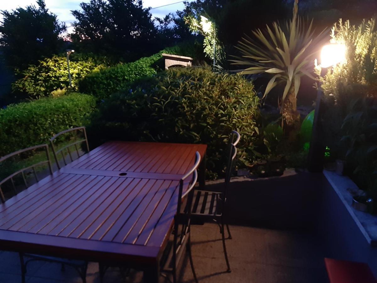 Apartment Tina Istra Buje Εξωτερικό φωτογραφία