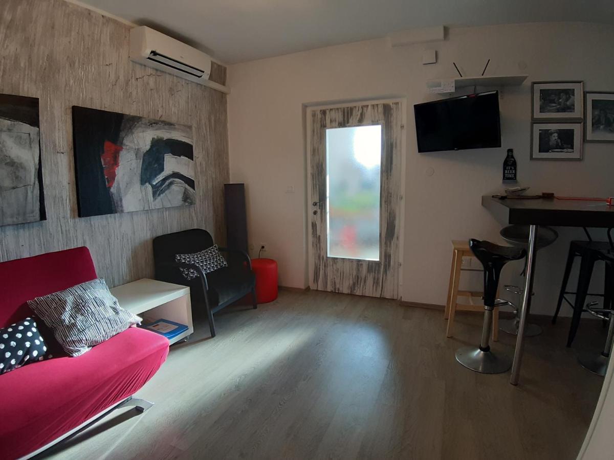 Apartment Tina Istra Buje Εξωτερικό φωτογραφία