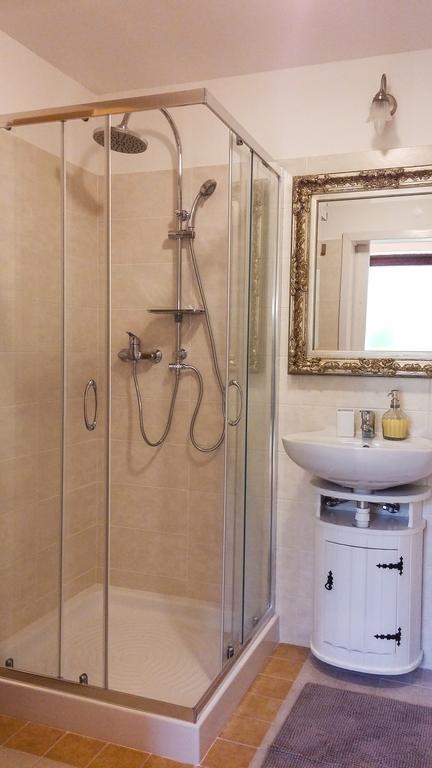 Apartment Tina Istra Buje Εξωτερικό φωτογραφία